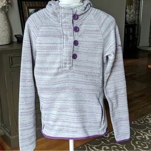 North Face Never Stop Exploring Pullover